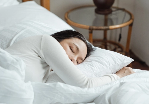 Jaka jest najlepsza temperatura do spania? / Regulator pokojowy i optymalna temperatura do snu